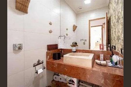 Apartamento à venda com 307m², 4 quartos e 3 vagas