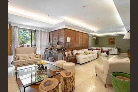 Apartamento à venda com 307m², 4 quartos e 3 vagas