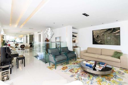 Apartamento à venda com 527m², 4 quartos e 2 vagas