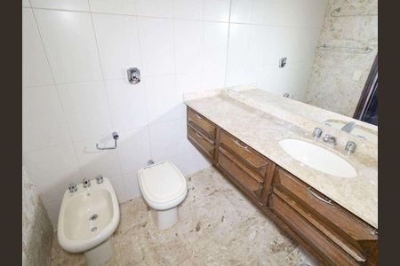 Apartamento à venda com 344m², 4 quartos e 2 vagas