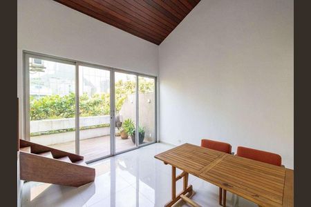 Apartamento à venda com 344m², 4 quartos e 2 vagas