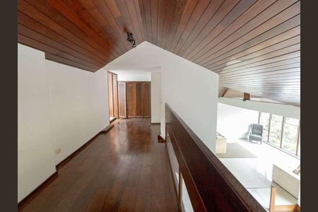 Apartamento à venda com 344m², 4 quartos e 2 vagas