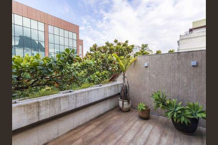 Apartamento à venda com 344m², 4 quartos e 2 vagas