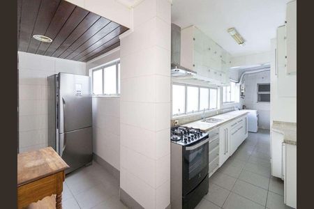 Apartamento à venda com 344m², 4 quartos e 2 vagas