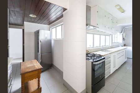 Apartamento à venda com 344m², 4 quartos e 2 vagas