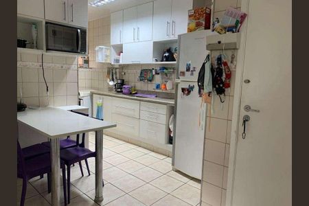 Apartamento à venda com 118m², 3 quartos e 1 vaga