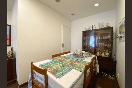 Apartamento à venda com 169m², 4 quartos e 2 vagas