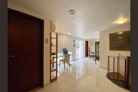 Apartamento à venda com 169m², 4 quartos e 2 vagas