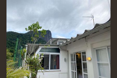 Apartamento à venda com 169m², 4 quartos e 2 vagas