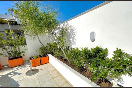 Apartamento à venda com 237m², 3 quartos e 2 vagas