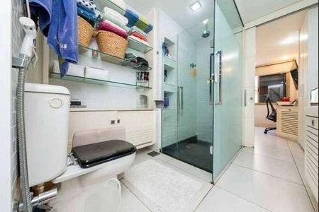 Apartamento à venda com 120m², 2 quartos e sem vaga