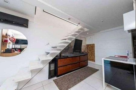 Apartamento à venda com 120m², 2 quartos e sem vaga
