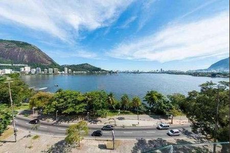 Apartamento à venda com 120m², 2 quartos e sem vaga