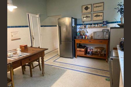 Casa à venda com 900m², 7 quartos e 3 vagas