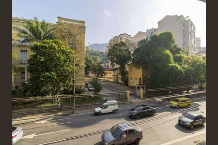 Casa à venda com 74m², 2 quartos e sem vaga