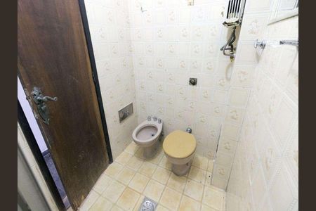 Casa à venda com 74m², 2 quartos e sem vaga