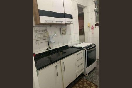 Apartamento à venda com 83m², 2 quartos e sem vaga