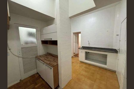 Apartamento à venda com 66m², 2 quartos e 1 vaga