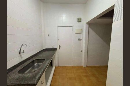 Apartamento à venda com 66m², 2 quartos e 1 vaga