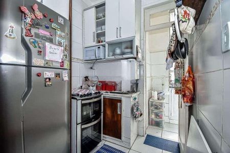 Apartamento à venda com 67m², 2 quartos e sem vaga