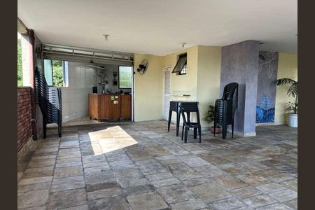 Apartamento à venda com 55m², 2 quartos e 1 vaga