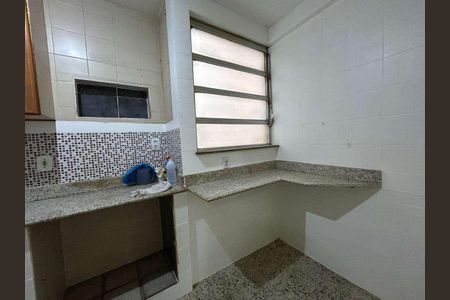 Apartamento à venda com 95m², 2 quartos e 1 vaga