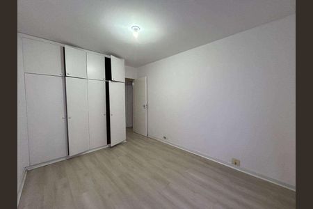 Apartamento à venda com 95m², 2 quartos e 1 vaga