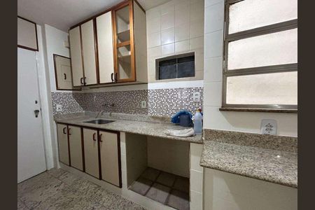 Apartamento à venda com 95m², 2 quartos e 1 vaga