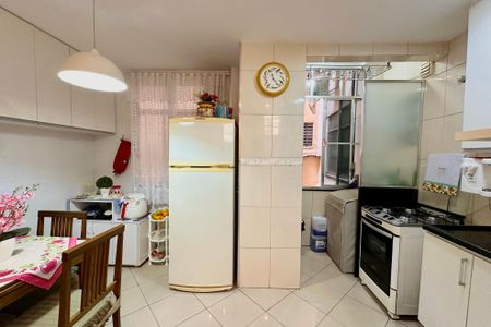 Apartamento à venda com 80m², 2 quartos e sem vagaCozinha