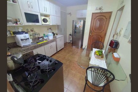Apartamento à venda com 115m², 3 quartos e 3 vagas