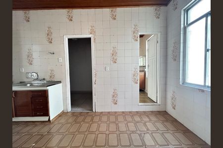 Apartamento à venda com 84m², 3 quartos e sem vaga