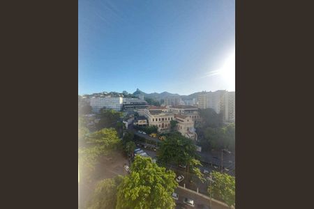 Apartamento à venda com 105m², 3 quartos e sem vaga