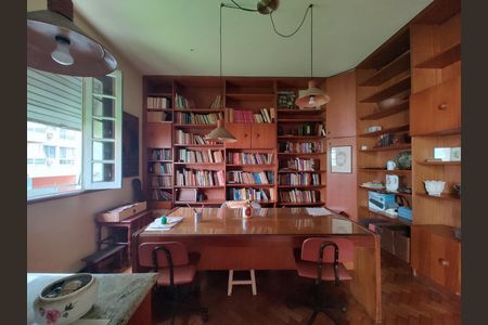 Apartamento à venda com 150m², 3 quartos e sem vaga