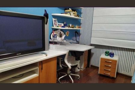 Apartamento à venda com 162m², 4 quartos e 1 vaga