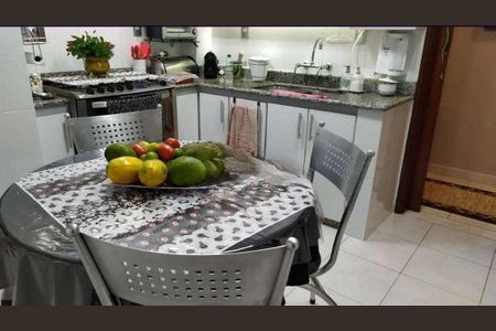 Apartamento à venda com 162m², 4 quartos e 1 vaga