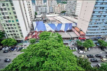 Apartamento à venda com 25m², 1 quarto e 1 vaga