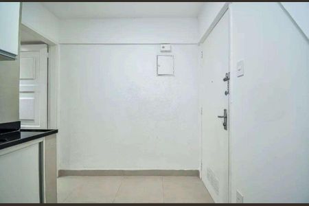 Apartamento à venda com 25m², 1 quarto e 1 vaga