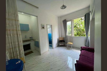 Apartamento à venda com 18m², 1 quarto e sem vaga