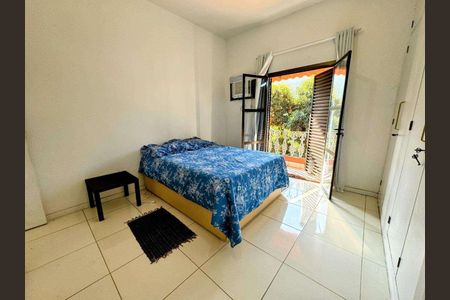 Casa à venda com 410m², 4 quartos e 2 vagas