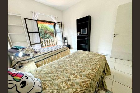 Casa à venda com 410m², 4 quartos e 2 vagas