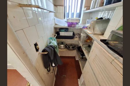 Casa à venda com 240m², 4 quartos e 2 vagas Casa à venda com 240m², 4 quartos e 2 vagasDespensa