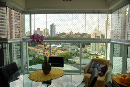 Apartamento à venda com 96m², 3 quartos e 2 vagasVista Quarto 2