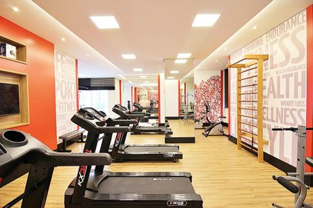 Apartamento à venda com 96m², 3 quartos e 2 vagas Apartamento à venda com 96m², 3 quartos e 2 vagasÁrea comum - Academia
