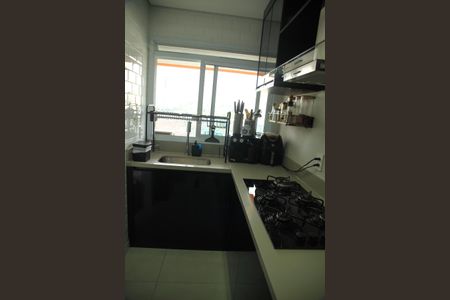 Apartamento à venda com 96m², 3 quartos e 2 vagasCozinha