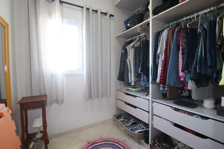 Apartamento à venda com 73m², 2 quartos e 2 vagasQuarto 2