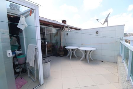 Apartamento à venda com 73m², 2 quartos e 2 vagasCobertura