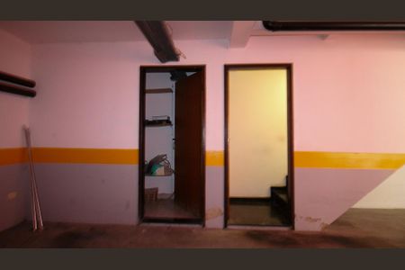 Casa de condomínio à venda com 72m², 2 quartos e 2 vagas Casa de condomínio à venda com 72m², 2 quartos e 2 vagasÁrea comum
