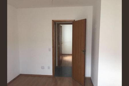 Casa à venda com 60m², 2 quartos e 1 vaga