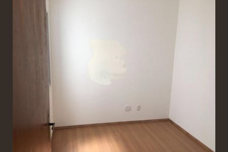 Casa à venda com 60m², 2 quartos e 1 vaga