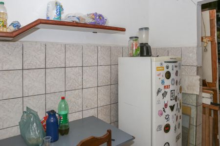 Casa à venda com 280m², 6 quartos e 4 vagas Casa à venda com 280m², 6 quartos e 4 vagasCasa 2 - Cozinha